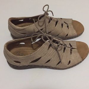 Women’s Natural Soul Sandals